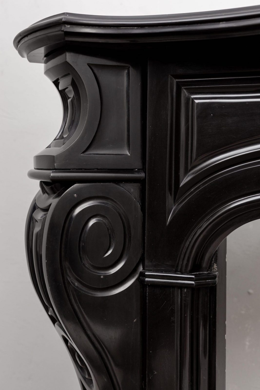 LOUIS XV STYLE NOIR DE MAZY ANTIQUE FIREPLACE - Image 6
