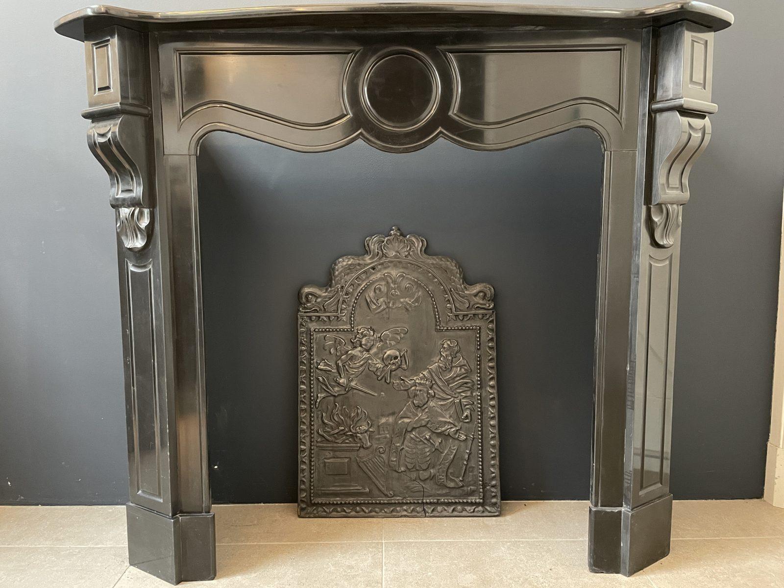BLACK MARBLE NOIR DE MAZY ANTIQUE FIRE PLACE