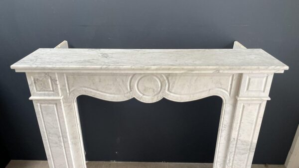 French Louis XV Carrara Marble Antique Circulation Fireplace - Image 11