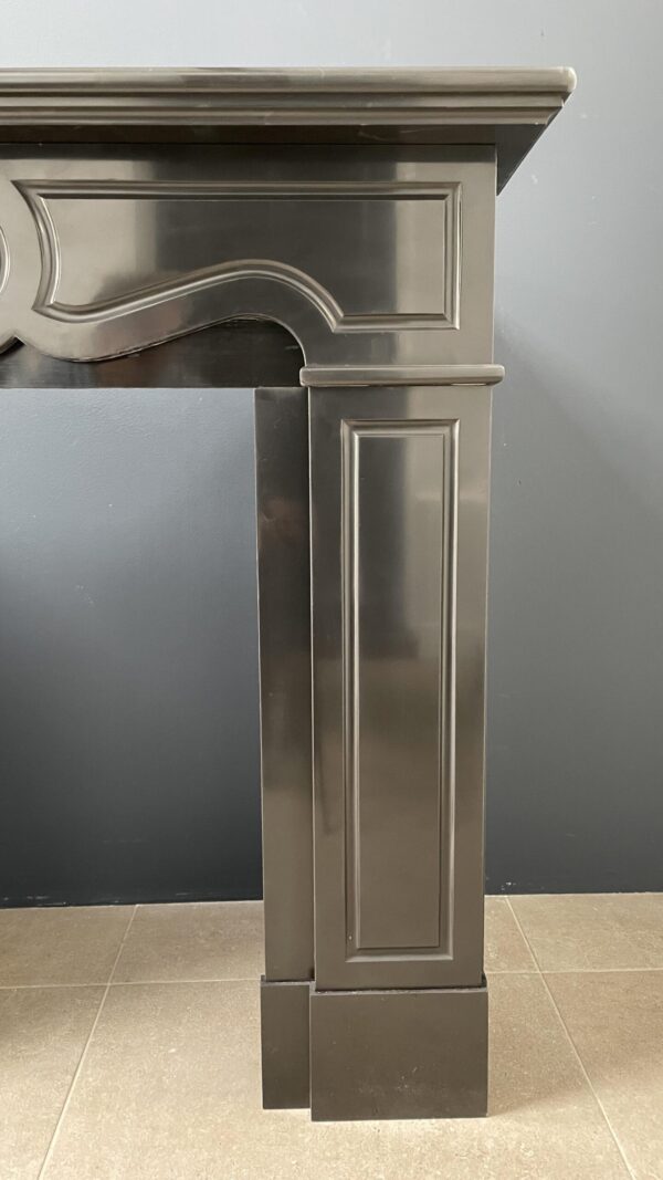 Black Marble Antique Chimney Circulation Model - Image 2