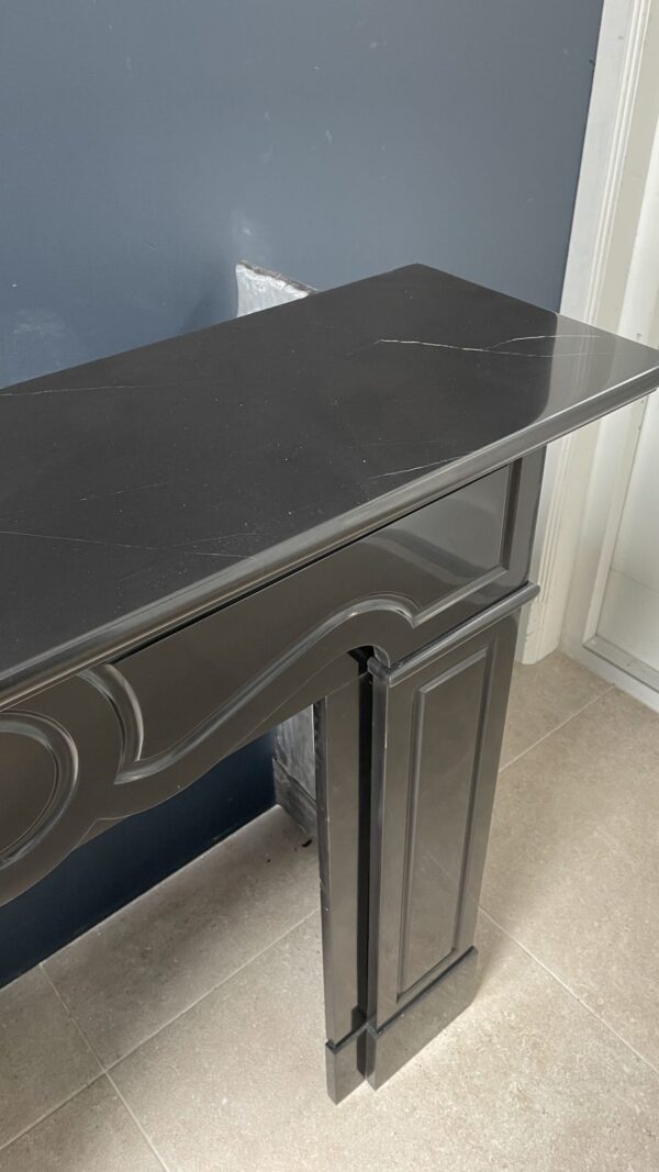Black Marble Antique Chimney Circulation Model - Image 10