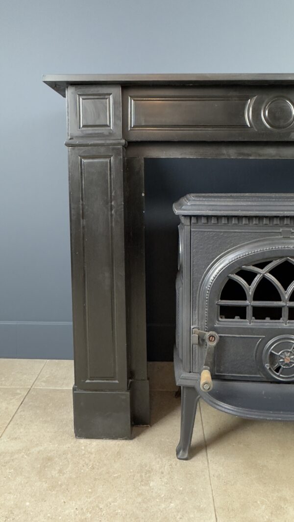 Antique Circular Fireplace Black Noir de Mazy - Image 2