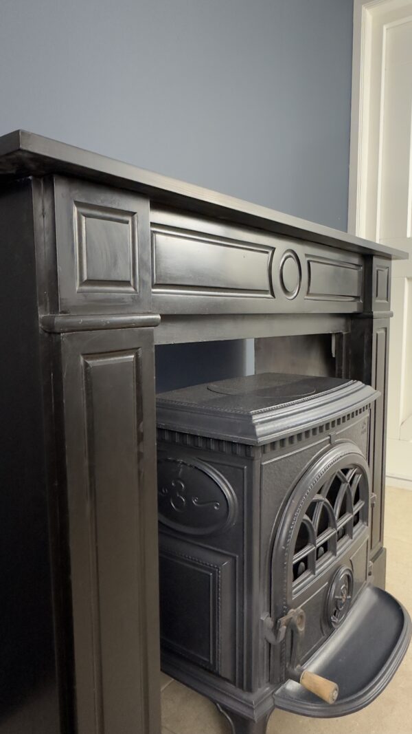 Antique Circular Fireplace Black Noir de Mazy - Image 12