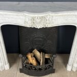 antieke schouw wit marmer mantel oude bouwmaterialen