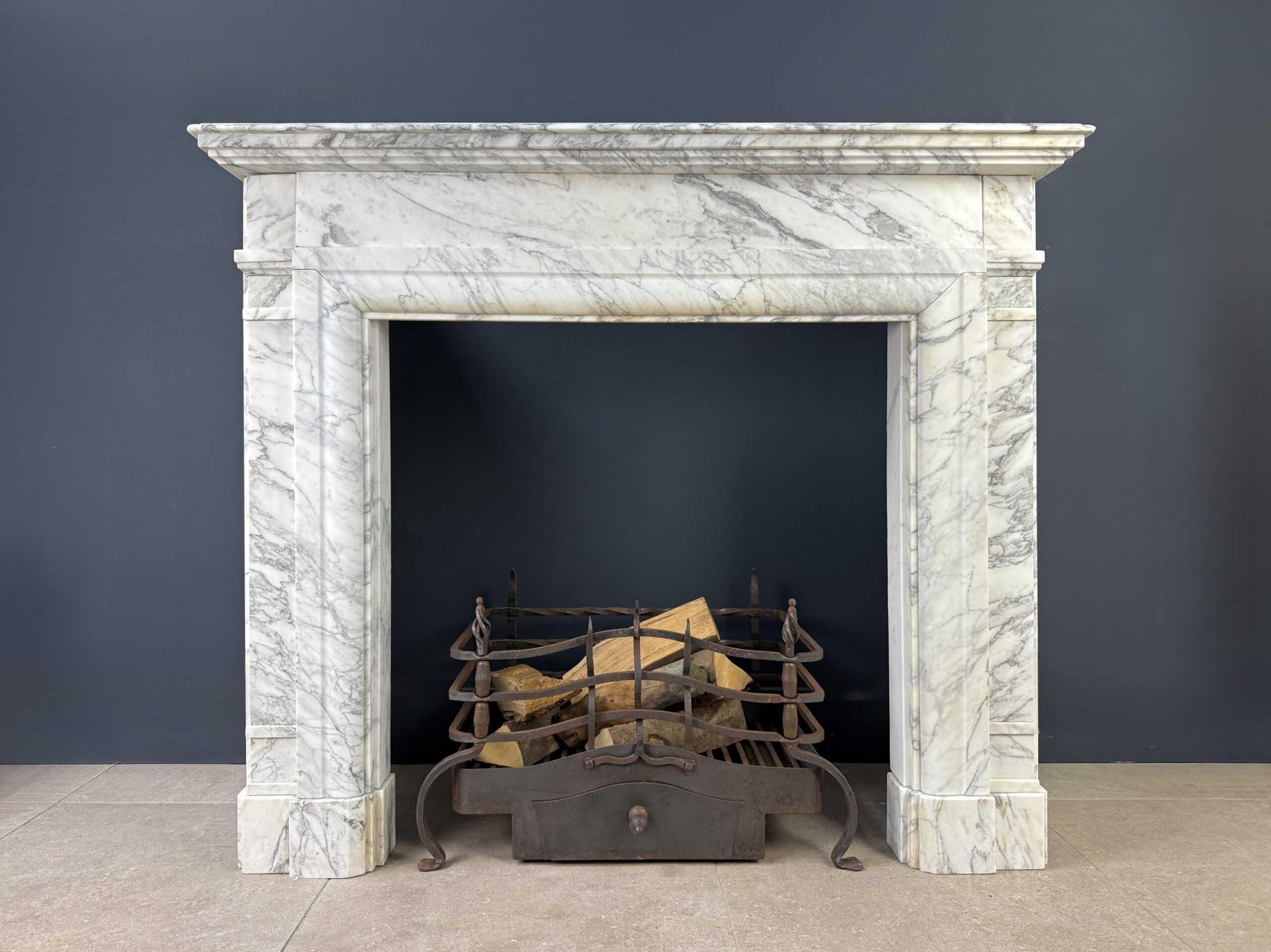 Art Deco Schouw Carrara Marmer