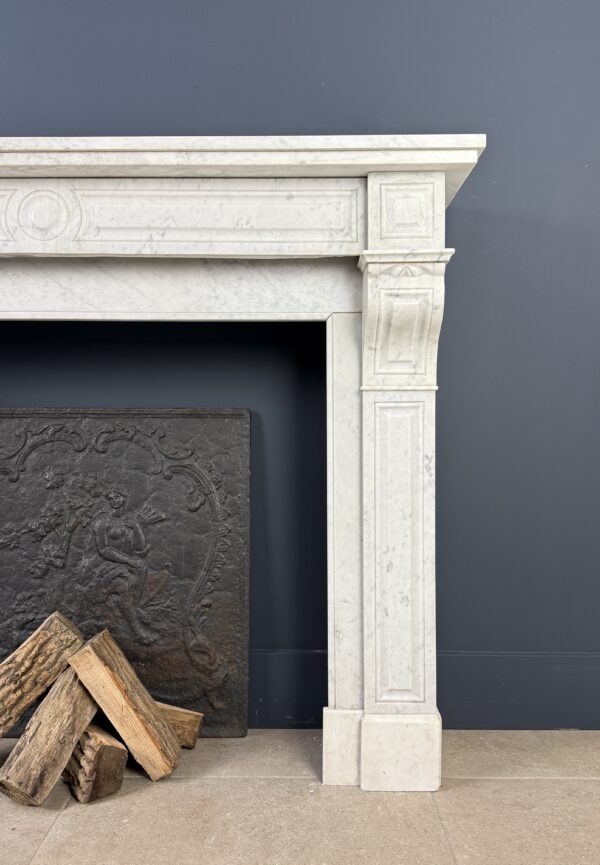 Antieke Schouw Wit Carrara Marmer