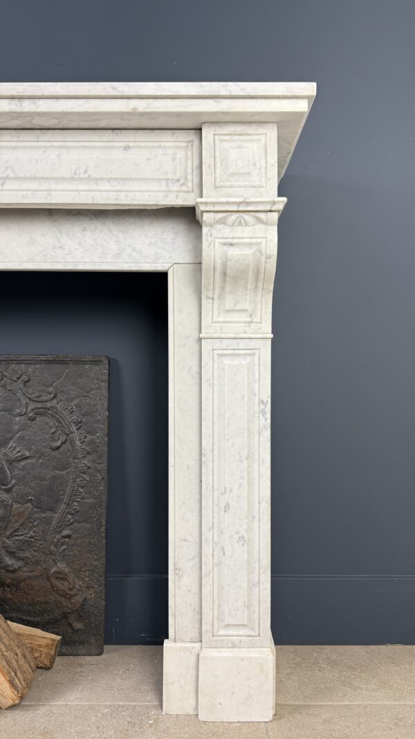 Antieke Schouw Wit Carrara Marmer