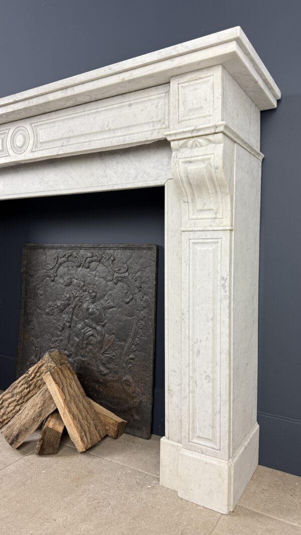 Antieke Schouw Wit Carrara Marmer